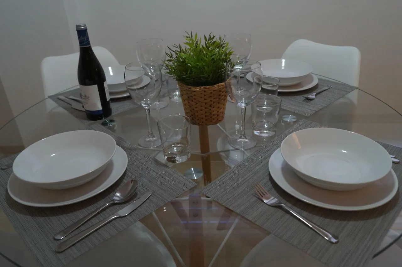 Apartamento Plaza Alfonso XII Málaga Appartement