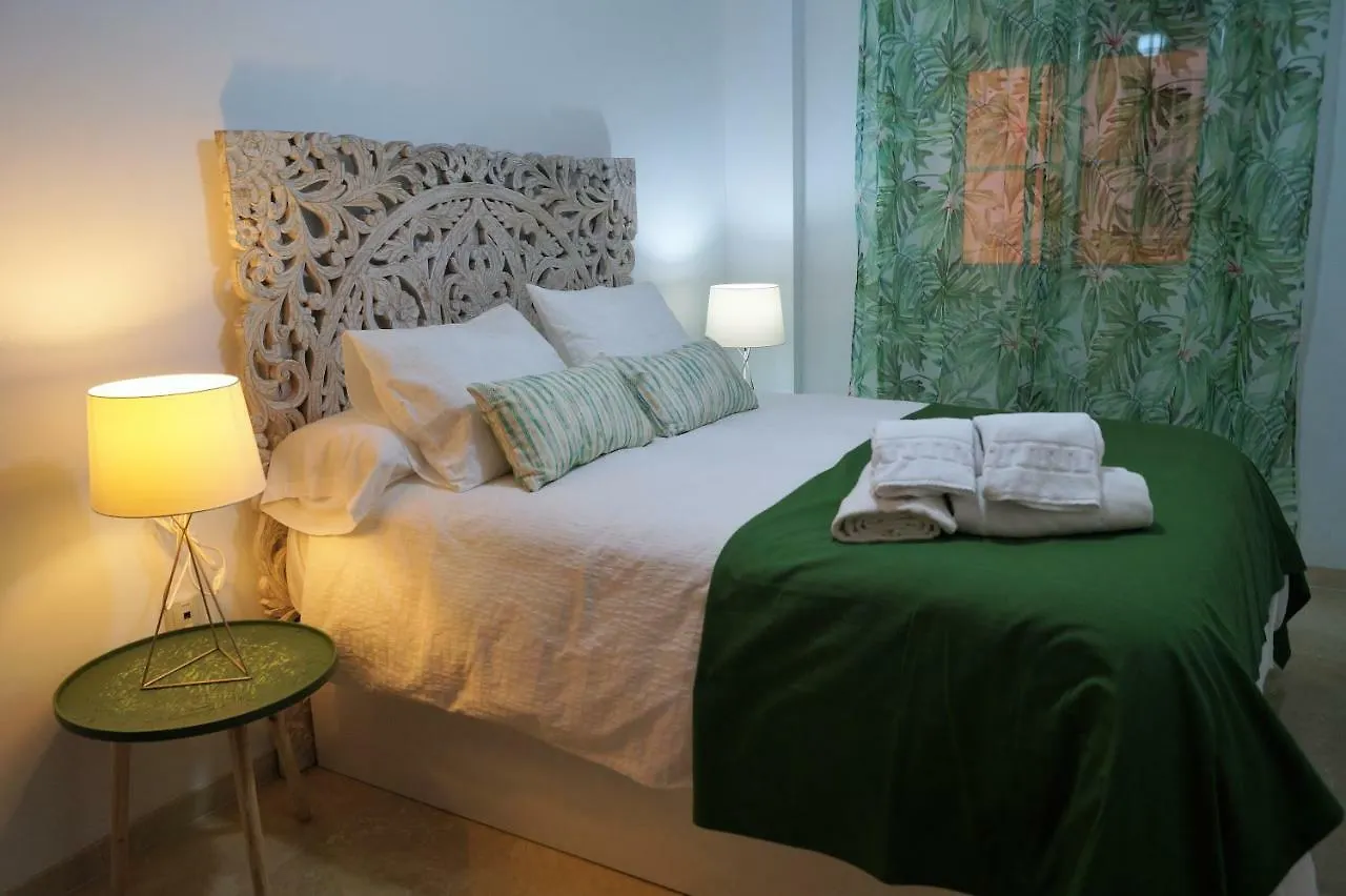 Apartamento Plaza Alfonso XII Apartment Malaga